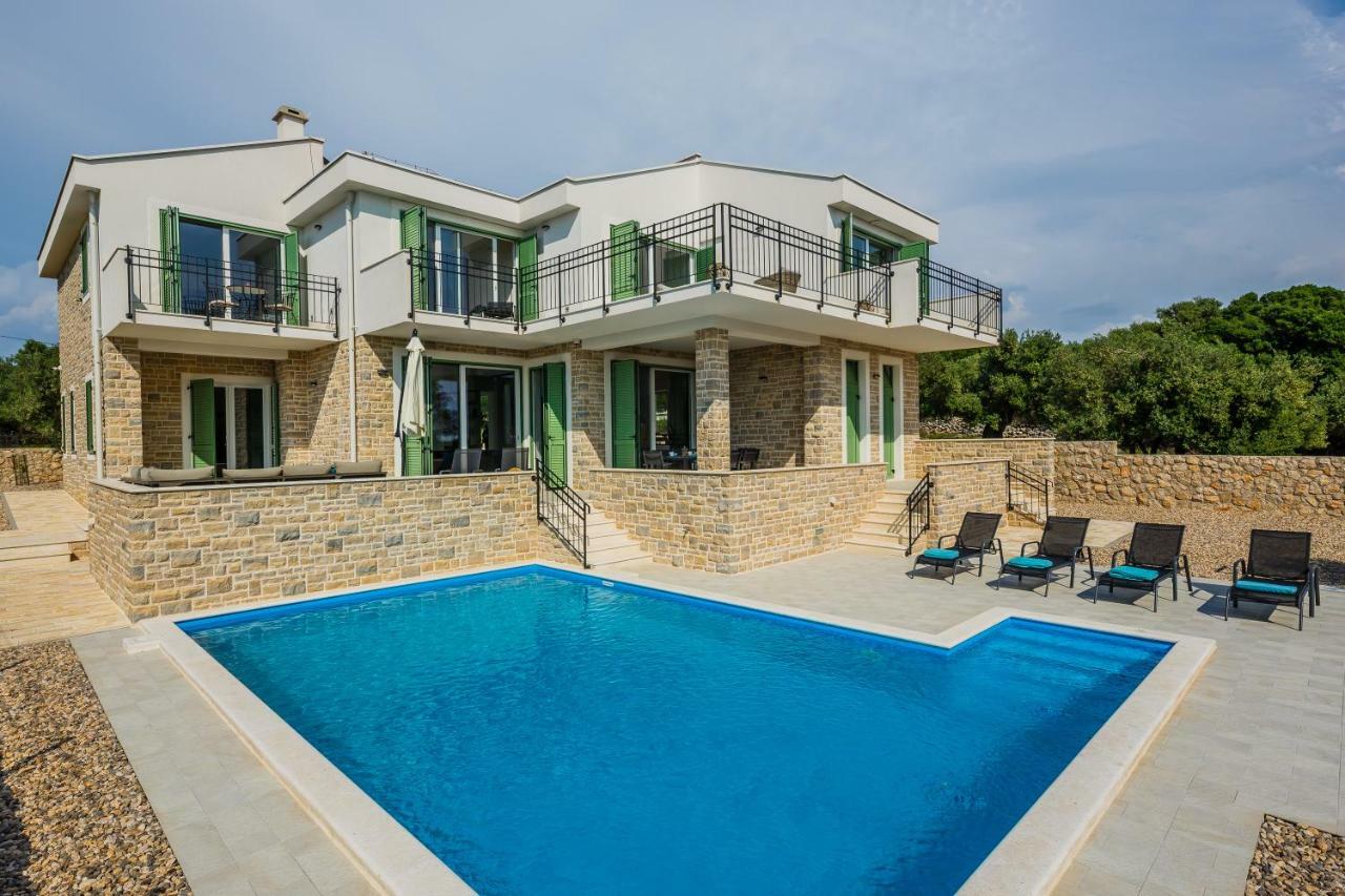 Villa Bramasole Lun 노바야 외부 사진